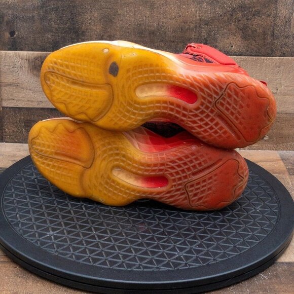 ADIDAS D.O.N. ISSUE 3 CHINESE NEW YEAR MENS ATHLETIC SHOES RED BASKETBALL SIZE 7 - Picture 4 of 10